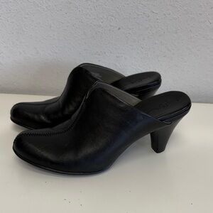 Born Black Women's Heeled Mules
